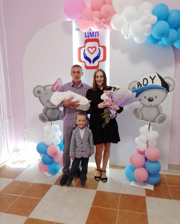 22 хлопчики та 14 дівчаток: За місяць у Нововолинську народилося 36 дітей