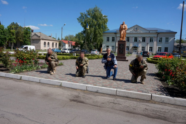 Волинська громада на колінах зустріла Героя, який загинув за Україну