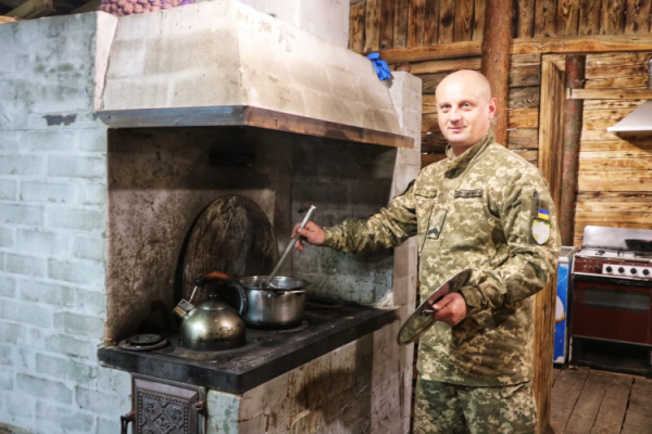 «Пакети закінчуються, хай беруть свої»: волинські військові готові до наступу з Білорусі