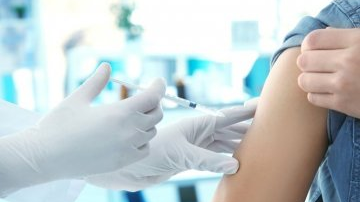 Луцьку медсестру оштрафували на 90 тисяч гривень за підробку даних про вакцинацію