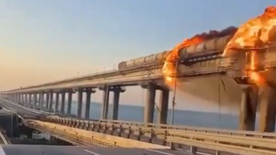 «Це  - теракт»: кого росіяни звинувачують у підриві Кримського мосту