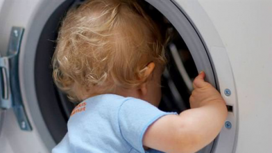 З рота почала йти піна: у Рівному 2-річний хлопчик проковтнув капсулу для прання