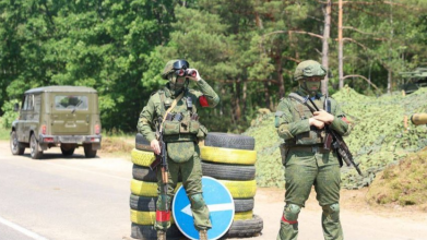 Збили з автомата Калашнікова: у Білорусі заявили про виявлений український дрон на кордоні