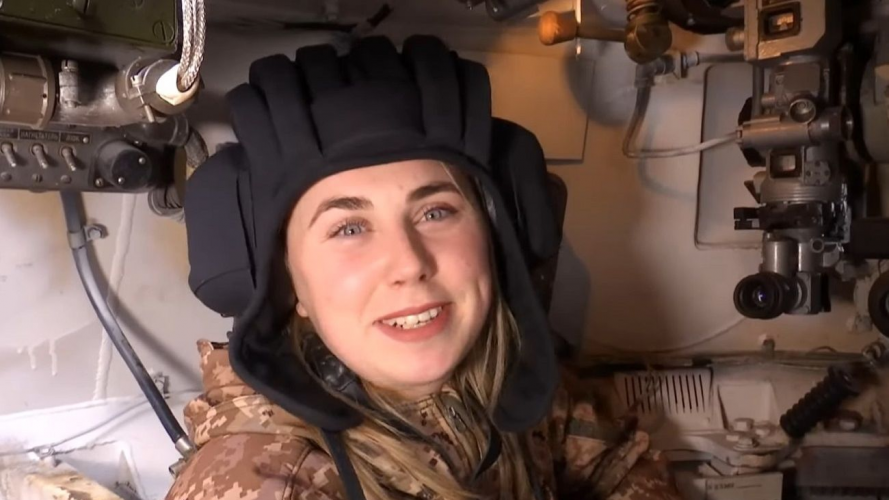 Молода кондитерка стала військовим профі та захищає Україну