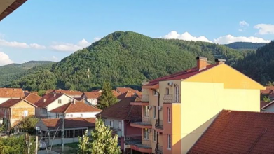Загострення у Косово: серби будують барикади та готуються до конфлікту