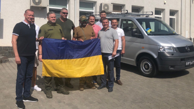 «Волиньгаз» передав автомобіль захисникам на День Незалежності України 