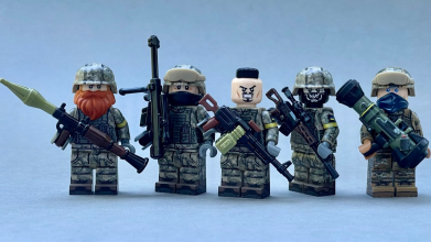 Lego присвятило нові фігурки захисникам Азовсталі