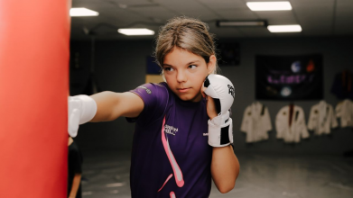 «Хочу, щоб Україна завжди була першою», - 13-річна волинська чемпіонка світу з ММА Поліна Ковирнова
