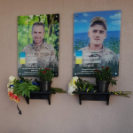 Були хорошими синами і добрими батьками: на Волині відкрили меморіальні дошки Героям Руслану Будю та Володимиру Чуйку