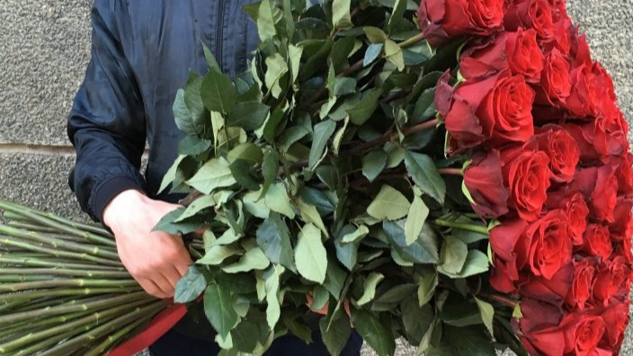 У день закоханих вкрав 100 троянд: на Волині викрили серійного злодія