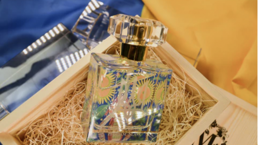 У Канаді випустили парфуми «Слава Україні»