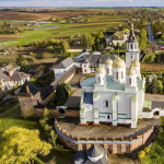 Зимненський монастир залишається в УПЦ МП