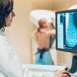 «10 безкоштовних мамографій»: волинянок закликають пройти обстеження