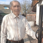 Лікар виписав додому помирати, а він на ноги поставив: 91-річний фельдшер з Волині понад сорок років лікує односельців